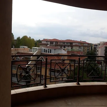 Апарт Хотел Пасифик 3 شقة
